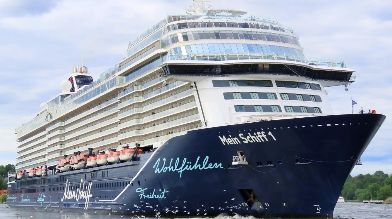 Mein Schiff 1